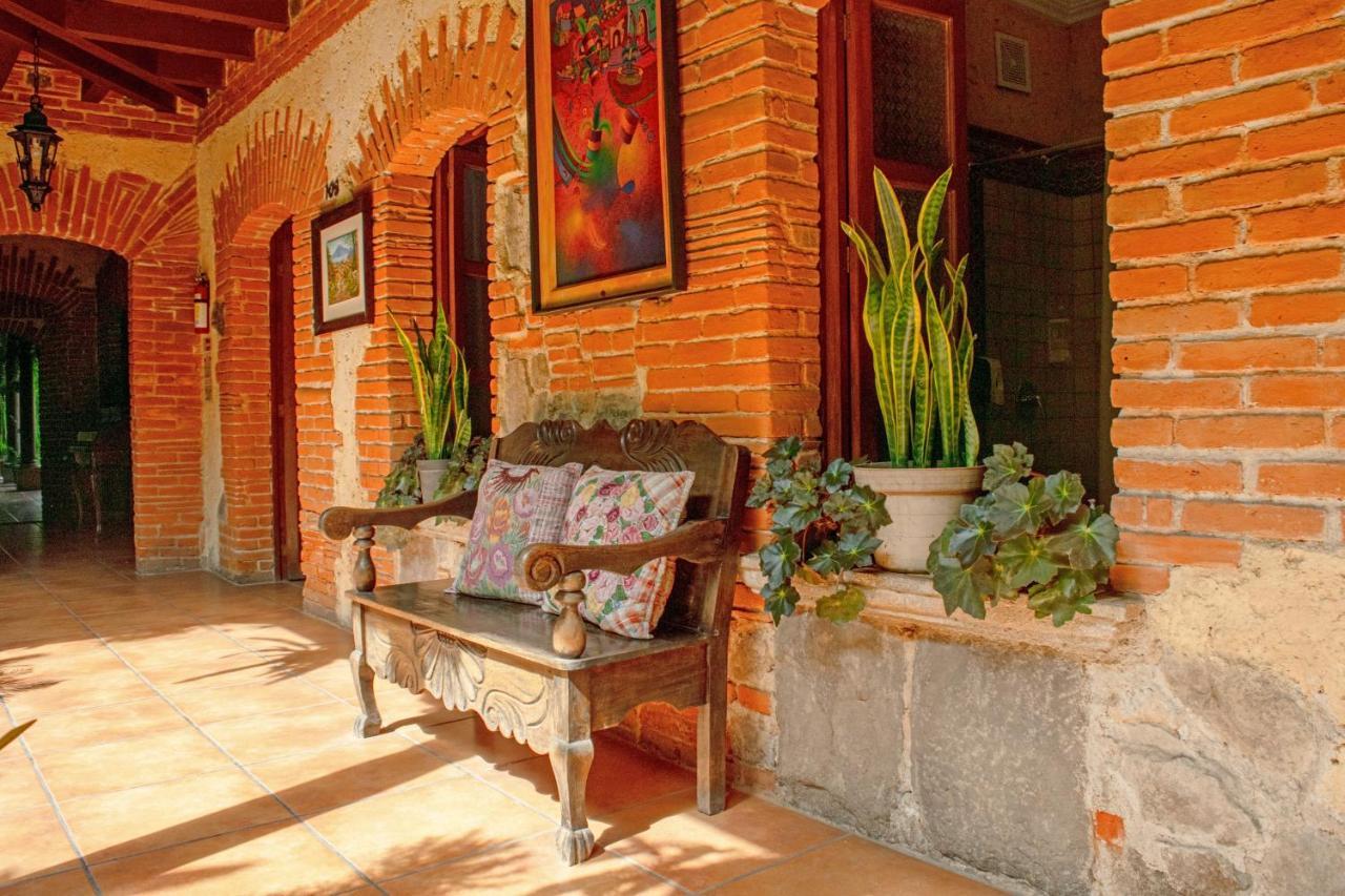 Naif Boutique Hotel Antigua Exteriör bild